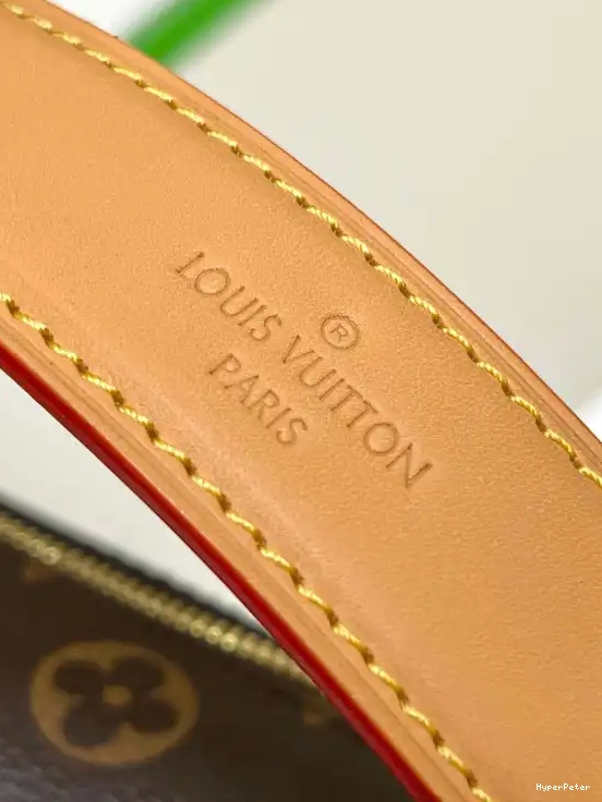 TRUNK PM VUITTON SIDE LOUIS 0625